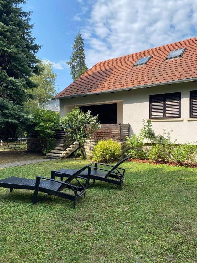 Weber Villa Gyenesdiás Exteriér fotografie